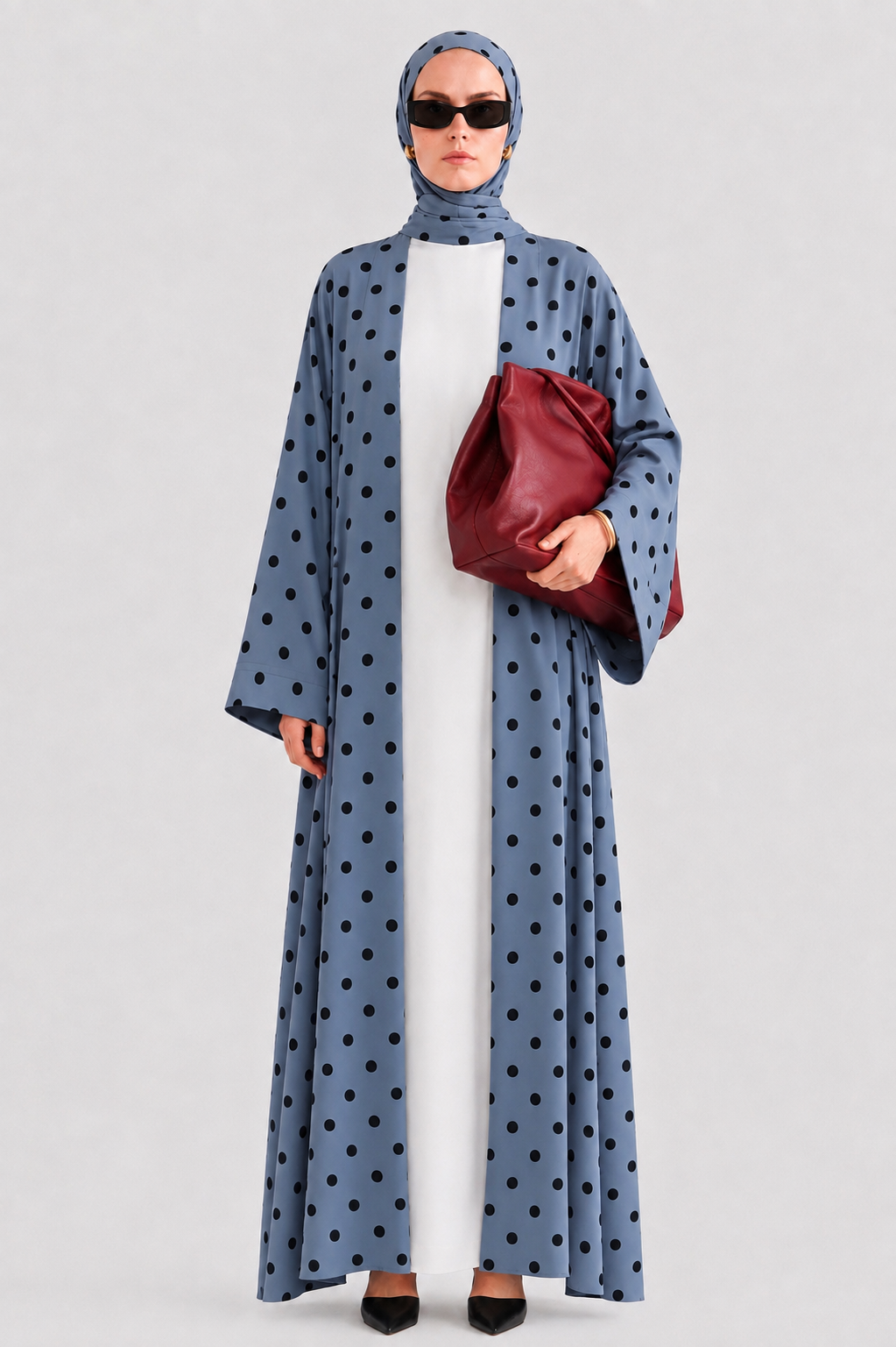 Stormi Abaya